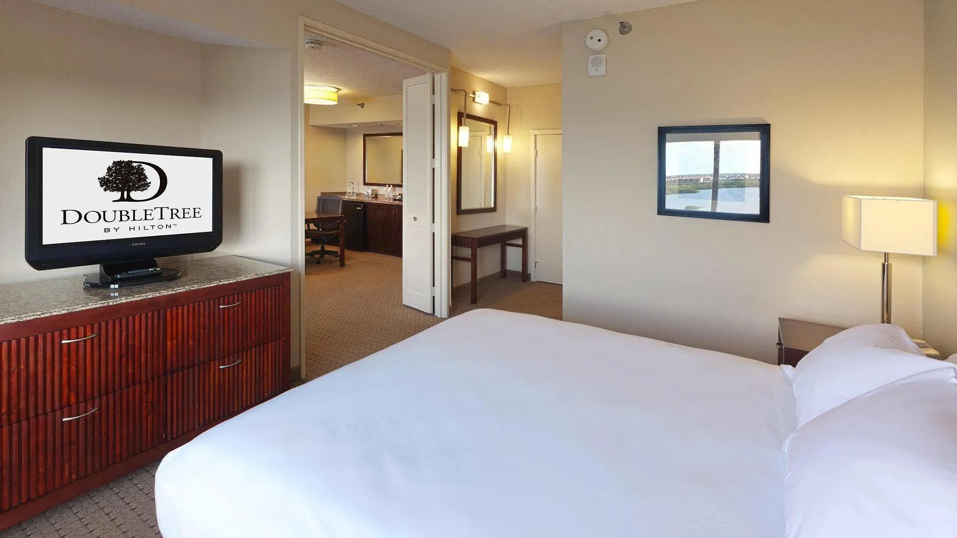 Hotel Doubletree By Hilton Tampa Rocky Point Waterfront USA